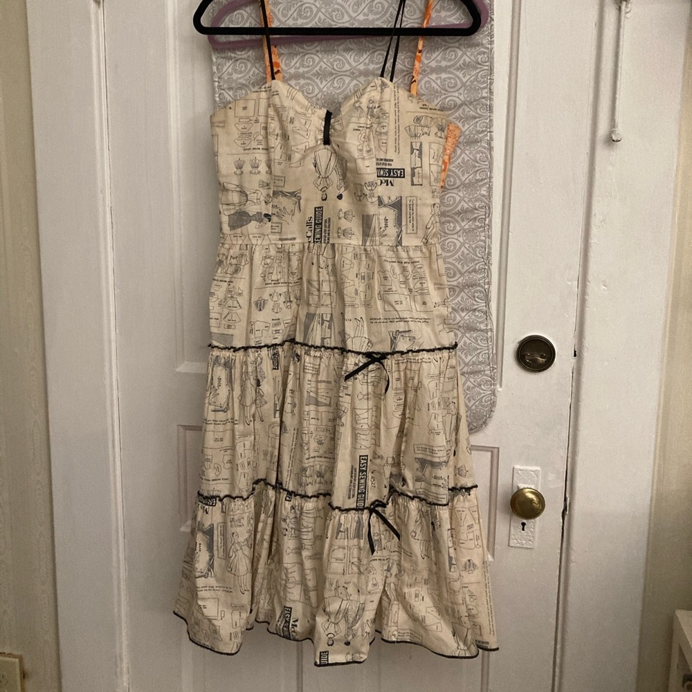 Bernie Dexter Dolly McCall’s Dress Medium